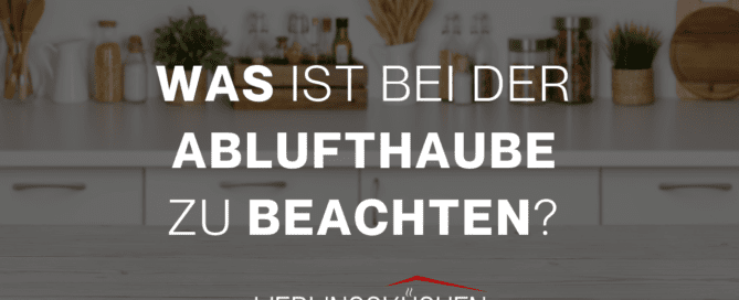 Küchenstudio Ein Bild einer Küche mit der Aufschrift „Was ist Bedeutung zu Strand“.