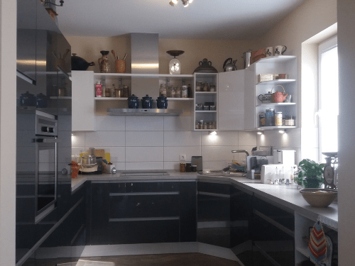 Küchenstudio Eine 3D-Darstellung einer Küche.